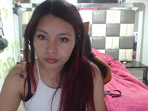 dulcecandy18 online show from January 14, 2026, 3:54 am