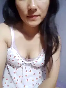 Snapshot of Asami_6868 chatting on May 12, 2026, 7:42 pm Asami 6868 online show from May 12, 2026, 7:42 pm