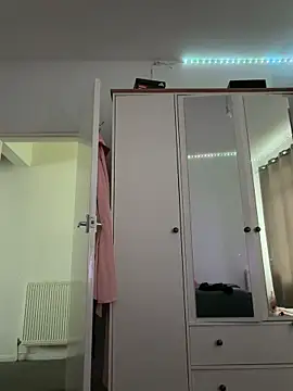 Marisa ass online show from February 9, 2026, 10:02 am