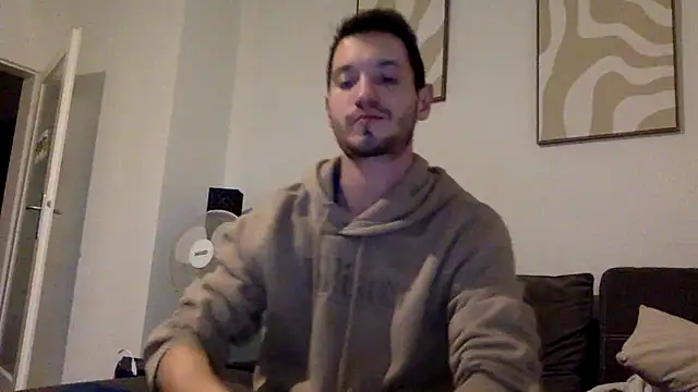 Snapshot of batschi0512 chatting on February 10, 2026, 12:15 pm batschi0512 online show from February 10, 2026, 12:15 pm