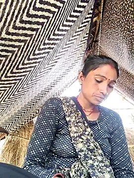 lodhi8080 online show from April 6, 2026, 4:46 am