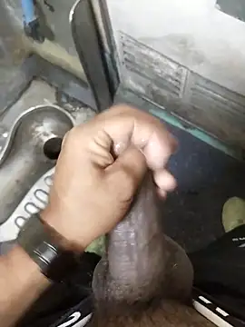 8inchhere online show from March 26, 2026, 8:40 pm