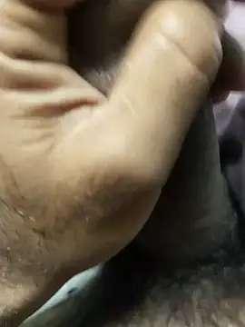 8inchhere online show from January 12, 2026, 8:04 pm