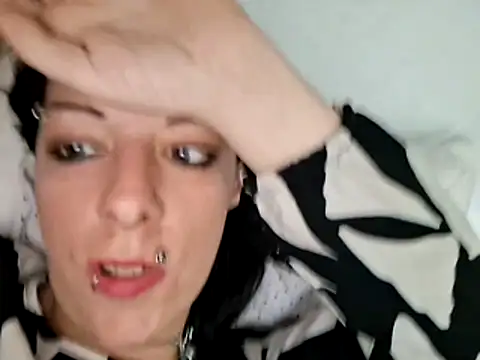 Snapshot of lolipopmaria chatting on February 23, 2026, 2:28 pm lolipopmaria online show from February 23, 2026, 2:28 pm