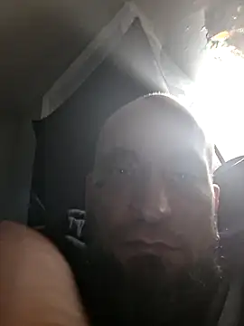 Snapshot of RealisedBooking chatting on February 26, 2026, 11:54 am RealisedBooking online show from February 26, 2026, 11:54 am