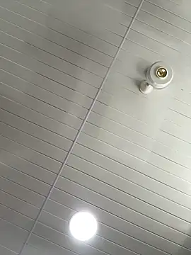 lriana miller online show from March 29, 2026, 7:26 pm