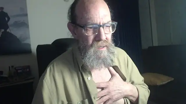 Uncle Hottie online show from July 14, 2026, 2:05 am