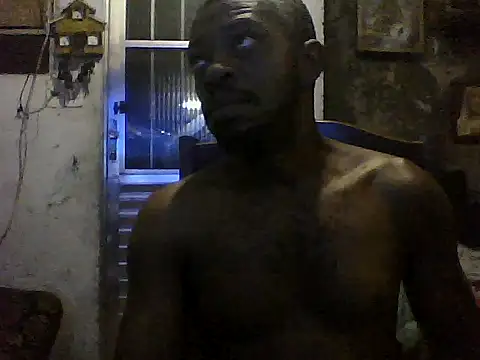 Negaomalinha1 online show from April 14, 2026, 9:53 pm