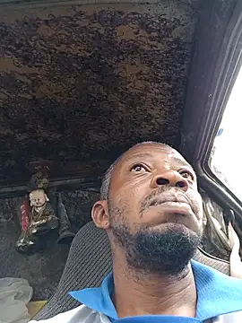 Negaomalinha1 online show from April 10, 2026, 3:19 pm