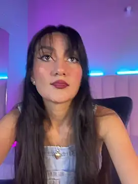 Denightjones online show from February 4, 2026, 3:23 am