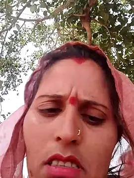 Snapshot of Bhavna8080 chatting on May 24, 2026, 7:19 am Bhavna8080 online show from May 24, 2026, 7:19 am