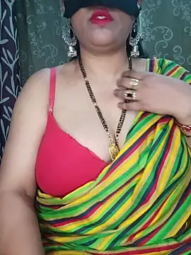 Hot-BHABHI696 online show from April 1, 2026, 9:54 am