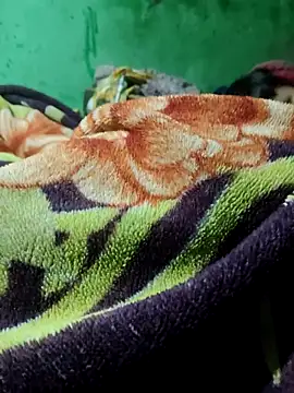 Snapshot of Cupalshow123 chatting on January 13, 2026, 6:23 pm Cupalshow123 online show from January 13, 2026, 6:23 pm