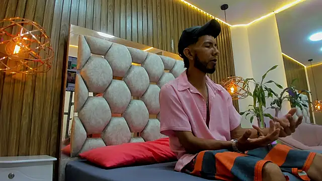 james  walsh online show from February 1, 2026, 7:56 pm