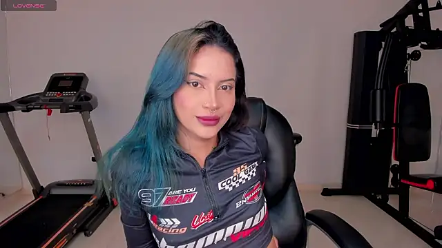 KayraLanne online show from March 7, 2026, 3:46 am