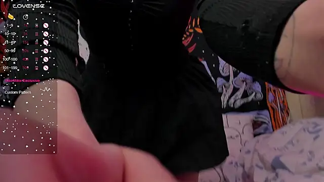 Snapshot of Mine_Doll chatting on January 17, 2026, 5:38 pm Mine Doll online show from January 17, 2026, 5:38 pm