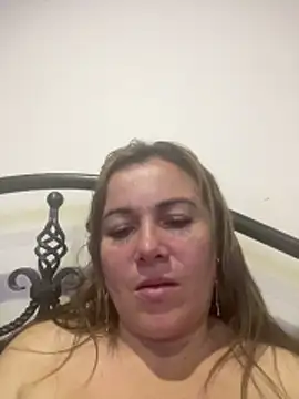 CristalBm  online show from June 21, 2026, 2:50 am