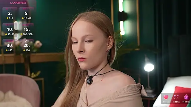 Shadow Gray online show from April 15, 2026, 5:39 pm