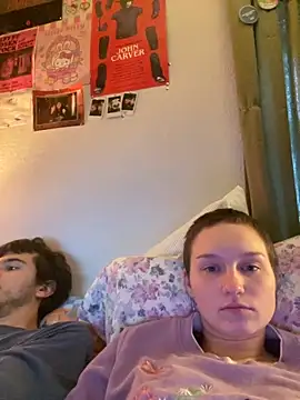 Snapshot of SugarNCinnamon chatting on March 2, 2026, 11:44 pm SugarNCinnamon online show from March 2, 2026, 11:44 pm