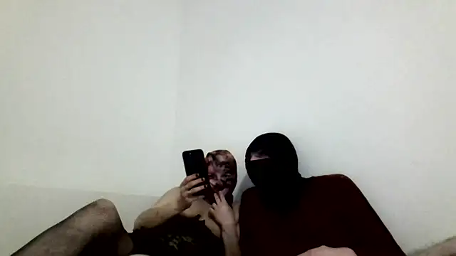 nyrazen online show from April 3, 2026, 11:33 pm