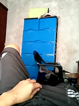 Snapshot of Rodrigo_pilozo chatting on July 4, 2026, 3:27 pm Rodrigo pilozo online show from July 4, 2026, 3:27 pm