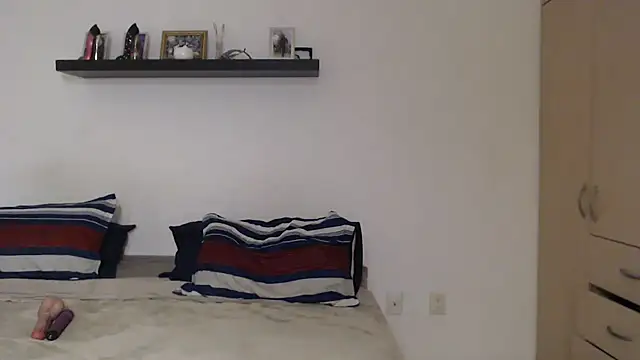 Snapshot of Melissaloves80 chatting on April 30, 2026, 3:35 am Melissaloves80 online show from April 30, 2026, 3:35 am