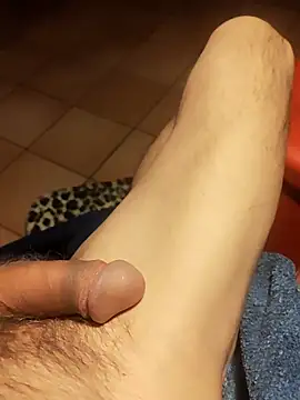 Snapshot of TAMI61 chatting on February 1, 2026, 2:37 pm TAMI61 online show from February 1, 2026, 2:37 pm