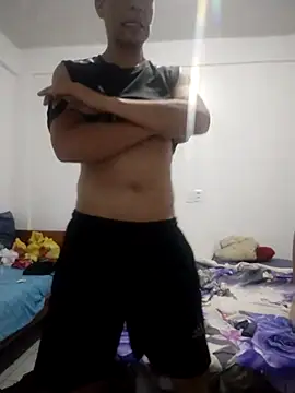 Rodrigohernan19 online show from January 10, 2026, 6:31 am