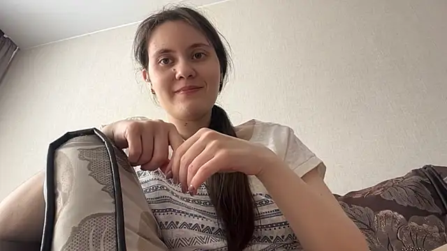 LanaLive online show from April 6, 2026, 5:08 am