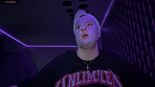 Jenny Jenn online show from January 14, 2026, 8:45 pm