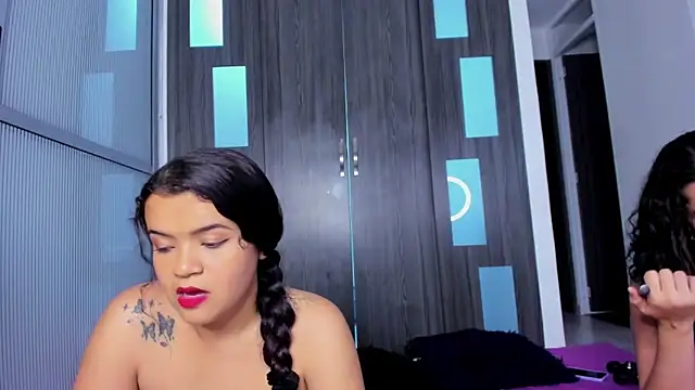 Snapshot of aisha_rouse chatting on February 12, 2026, 3:17 am aisha rouse online show from February 12, 2026, 3:17 am