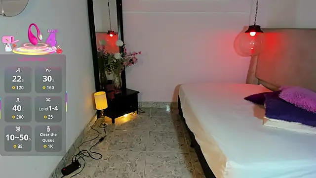 ZoeFox5 online show from February 14, 2026, 11:32 am