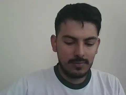 Snapshot of Mateotubbe chatting on July 6, 2026, 4:09 pm Mateotubbe online show from July 6, 2026, 4:09 pm