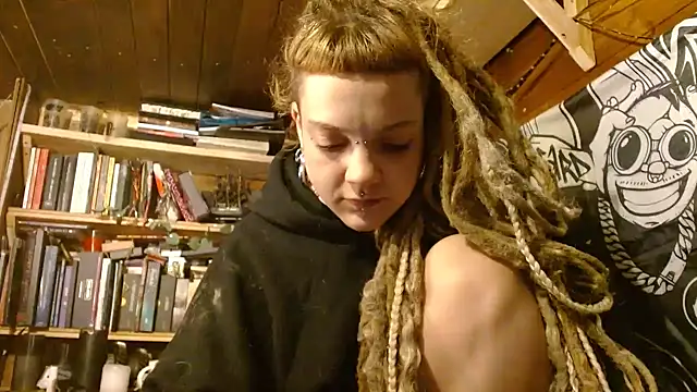 spiralhokkaido23 online show from March 21, 2026, 6:14 am