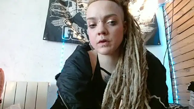 spiralhokkaido23 online show from February 16, 2026, 10:25 am