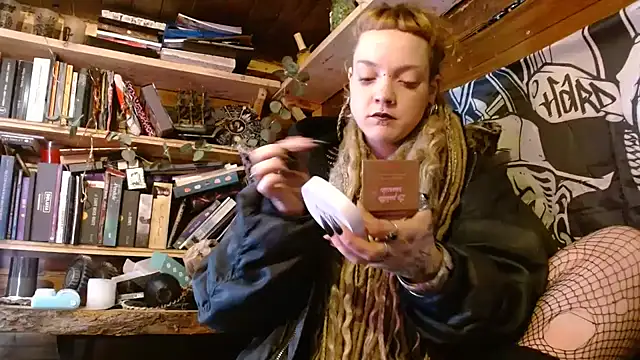 spiralhokkaido23 online show from March 26, 2026, 11:08 am