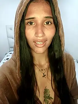 Aria Maeh online show from January 11, 2026, 4:25 pm