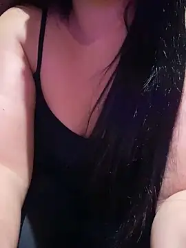 Snapshot of Lina_Velvet_ chatting on March 1, 2026, 2:00 am Lina Velvet online show from March 1, 2026, 2:00 am