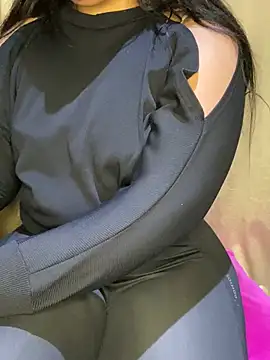 Snapshot of Lina_Velvet_ chatting on February 17, 2026, 8:00 am Lina Velvet online show from February 17, 2026, 8:00 am