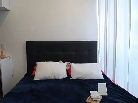 july fucha online show from January 10, 2026, 4:35 pm