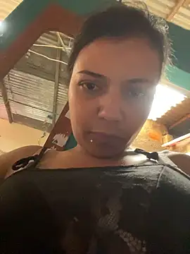 cinthia2011 online show from January 8, 2026, 6:03 pm