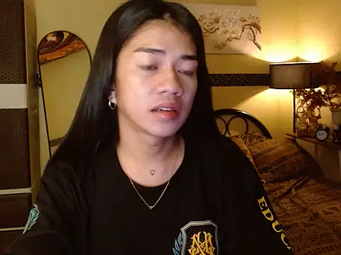 EnviousMaddie online show from April 23, 2026, 5:47 pm