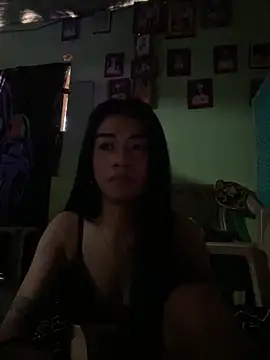 EnviousMaddie online show from April 24, 2026, 8:05 am