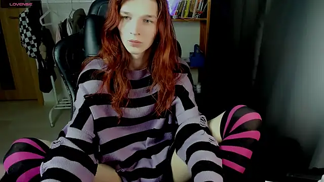 iceseeker2 online show from April 15, 2026, 7:14 am