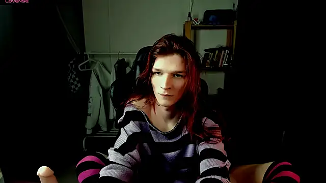 iceseeker2 online show from March 27, 2026, 9:49 pm