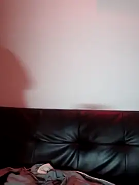 Milenamoon22 online show from January 16, 2026, 3:43 am