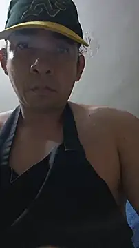 paladito01 online show from May 14, 2026, 4:42 am