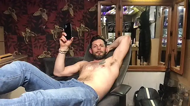 ARCHERTASTE online show from April 16, 2026, 9:39 pm