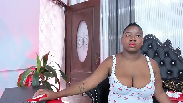 EbonyTanisha online show from May 30, 2026, 6:13 pm