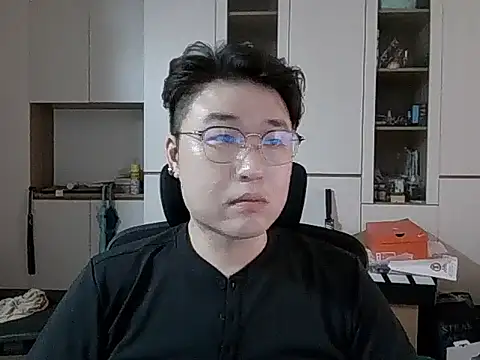 Snapshot of W0Ijn chatting on May 8, 2026, 2:37 am W0Ijn online show from May 8, 2026, 2:37 am